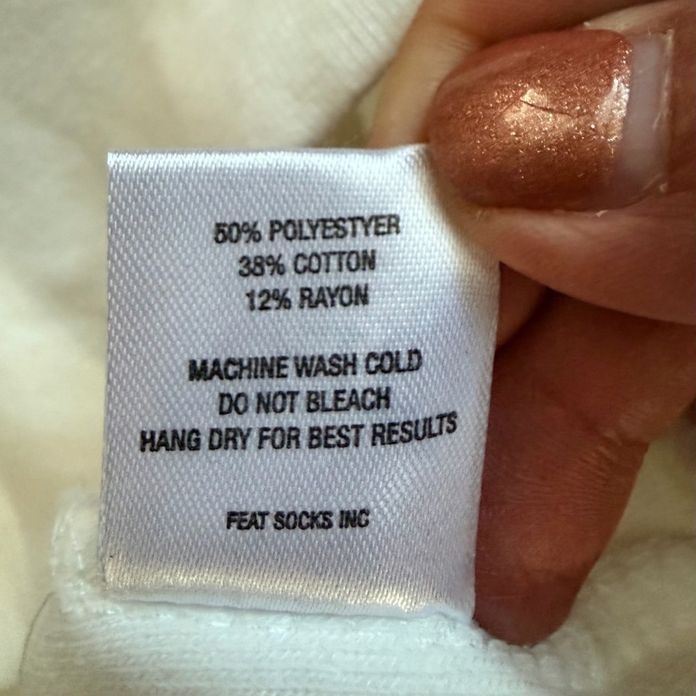 Feat BlanketBlend Ivory Hoodie – Comfy Unisex Large NWT - Picture 7 of 7